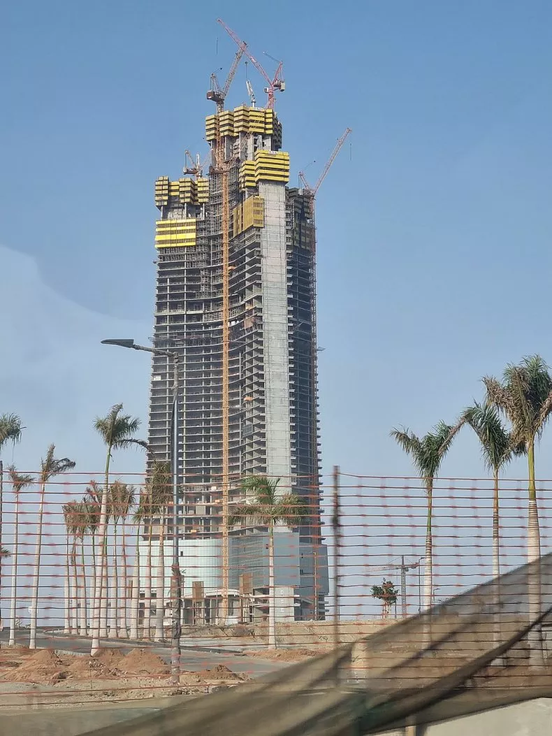 Construction Restarts on Worlds Tallest Skyscraper